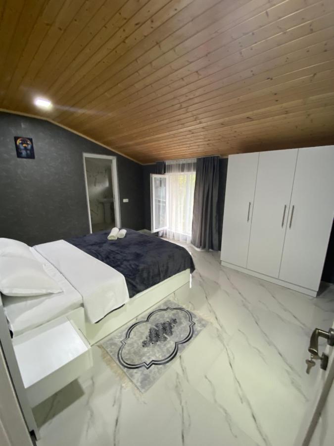 קאחתי Buo'S Guest House מראה חיצוני תמונה